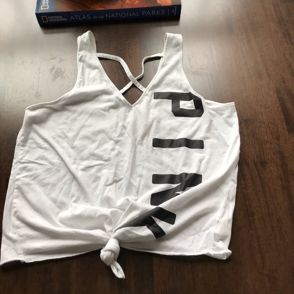 Victoria’s Secret Pink cropped tank
